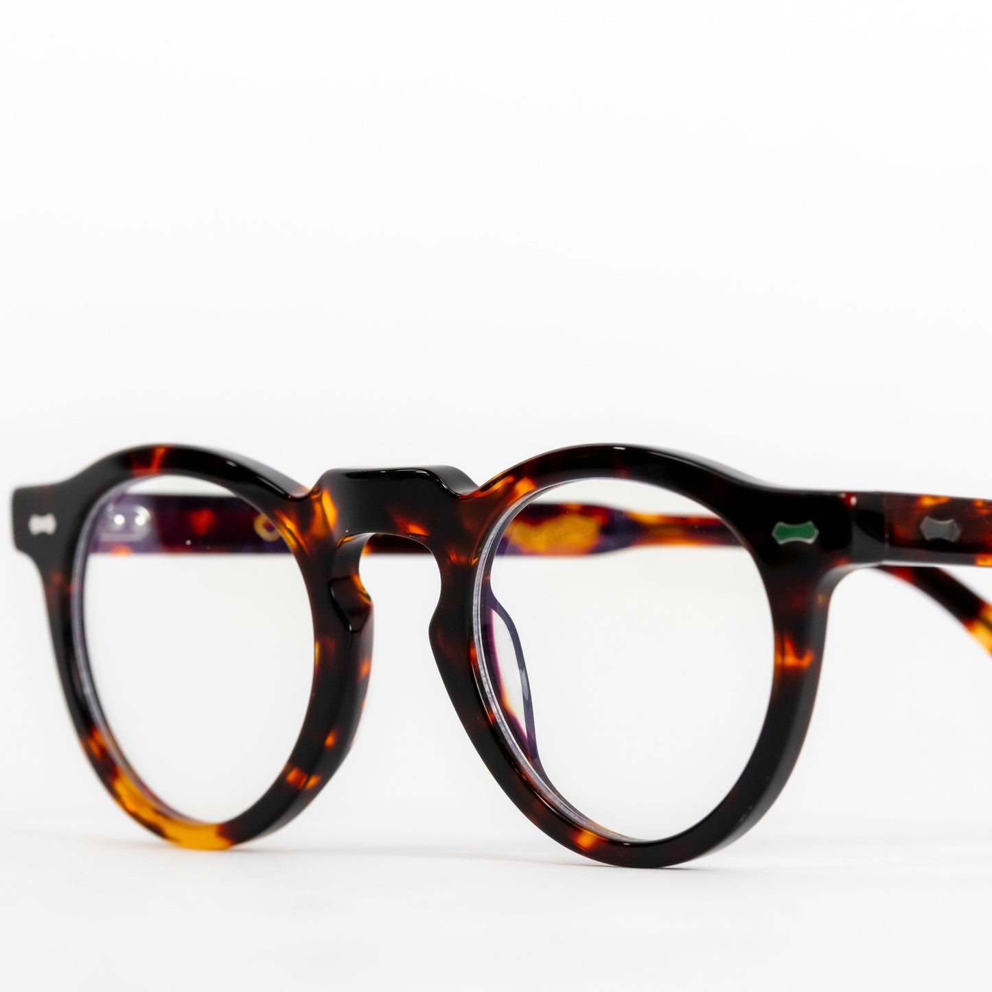 Vessel Tortoise - TheighT Blue Light Blocker