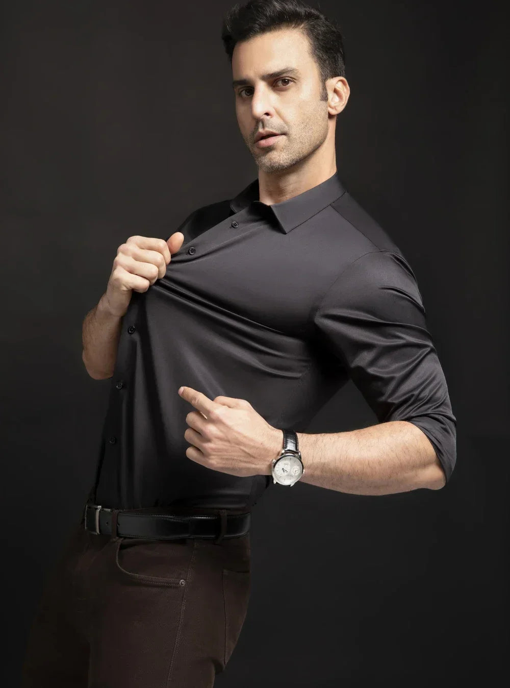 TheighT Breathable High Elasticity Anti-Wrinkle Shirt