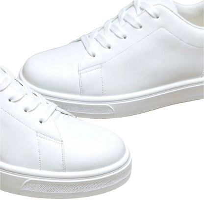TheighT Classic Sneaker